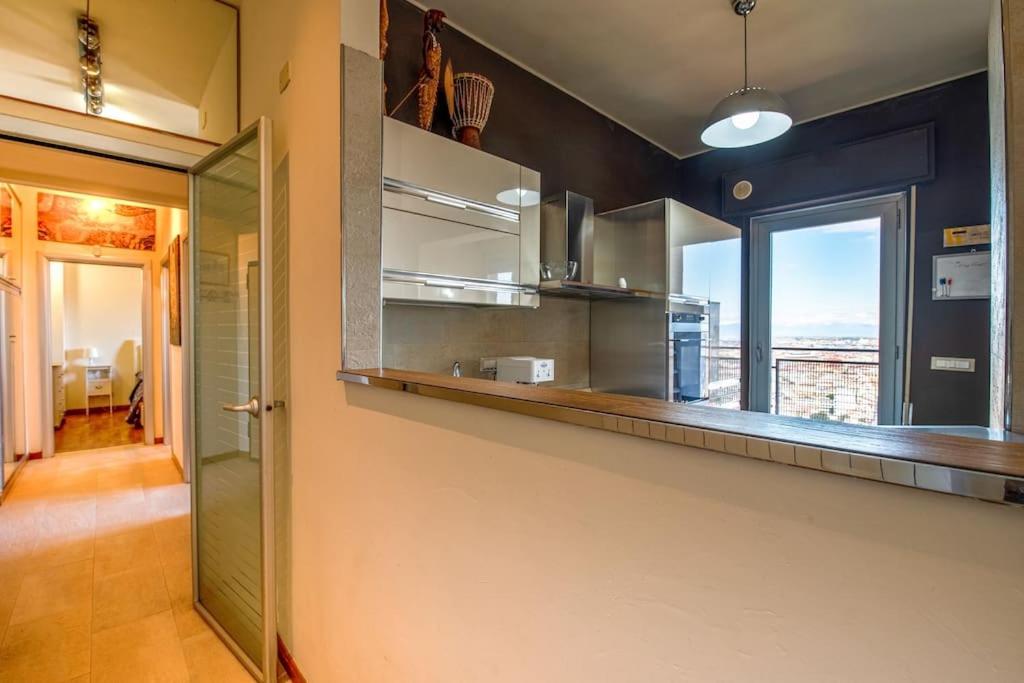 Attico Con Vista Panoramica Apartment Livorno Bagian luar foto
