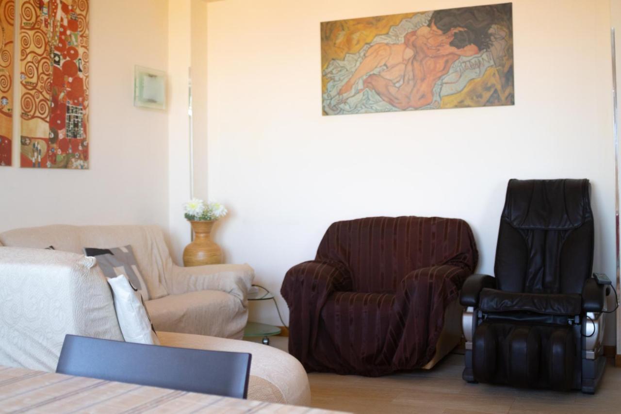 Attico Con Vista Panoramica Apartment Livorno Bagian luar foto